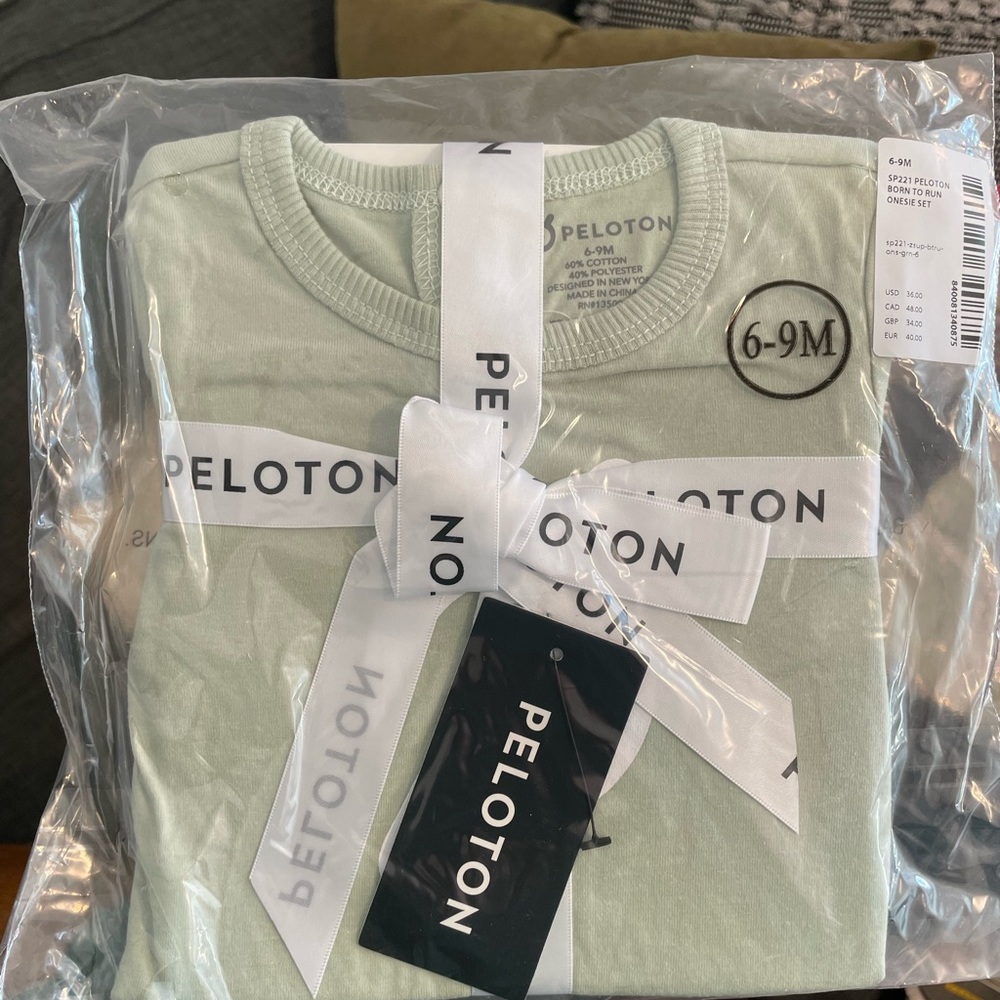 Peloton Born to Run Onesie Set (6-9 months)